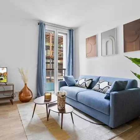 - Parking - Proche Paris Apartment Chaville